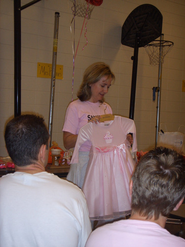 Sams Rock: debi with tutu